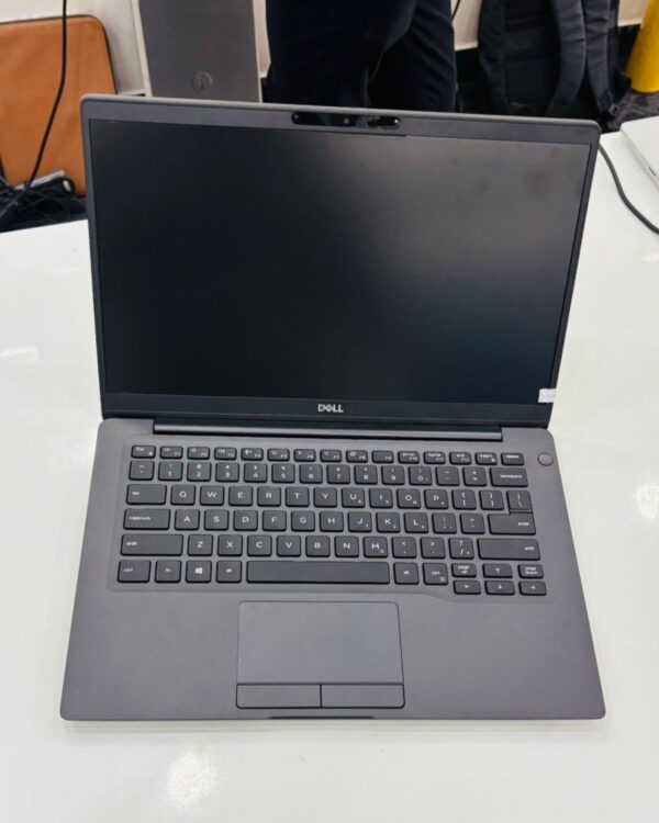 Dell Latitude 7400 laptop Pune i5 8th Gen 8GB RAM 256GB SSD touchscreen